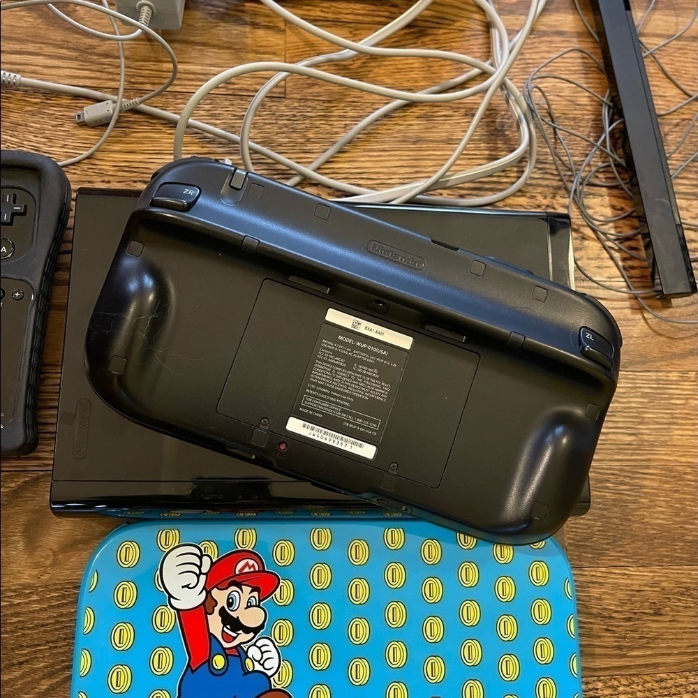🕹HP🕹 NINTENDO Wii U 32GB Black Console GamePad COMPLETE W/4 Games. - Picture 11 of 12